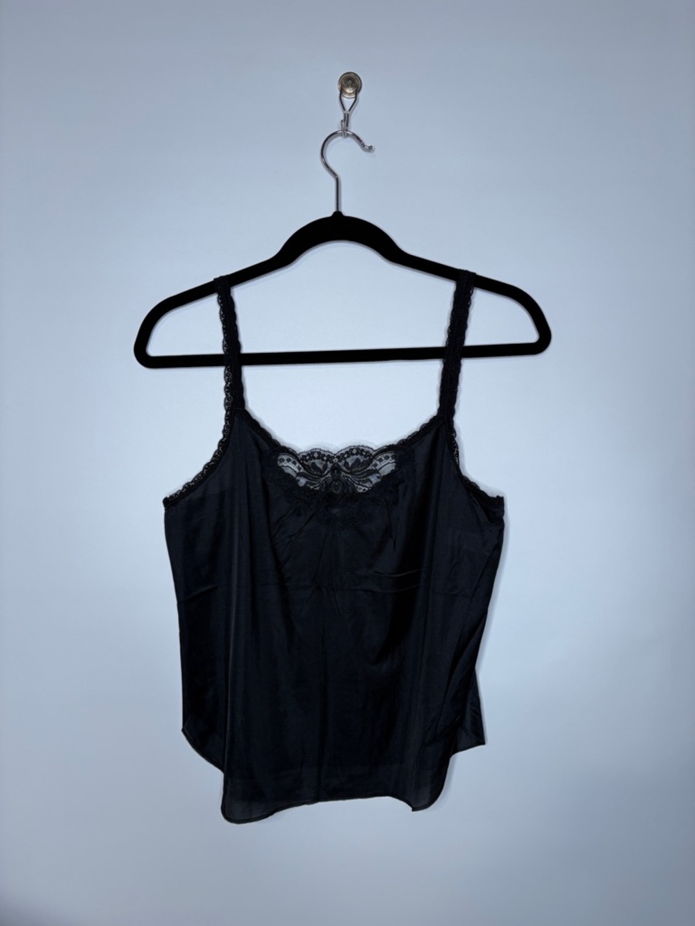 Vintage OLGA Black Nylon Camisole Size 34 NWOT Style 10007